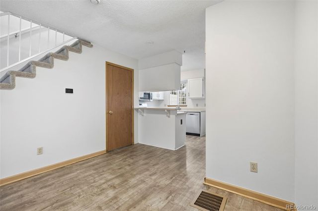 1811 S Quebec Way 95, Denver, CO 80231