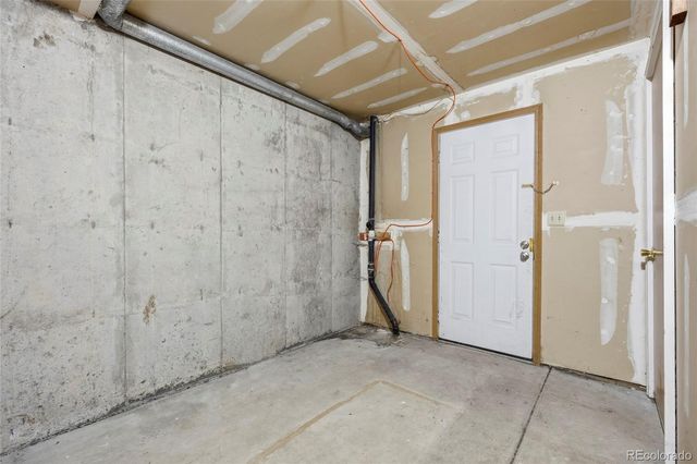 1811 S Quebec Way 95, Denver, CO 80231