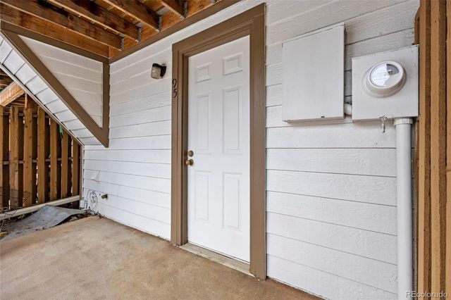 1811 S Quebec Way 95, Denver, CO 80231