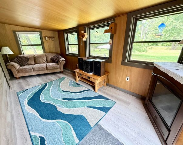 849 River Road, Peru, NY 12972