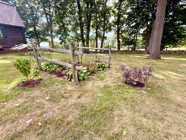 849 River Road, Peru, NY 12972