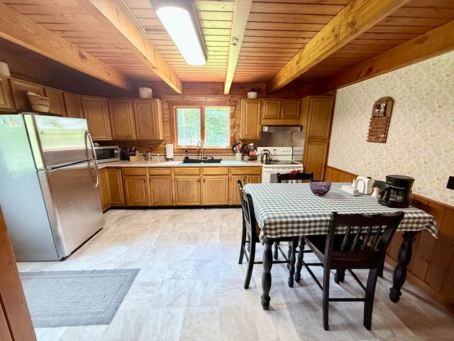 849 River Road, Peru, NY 12972