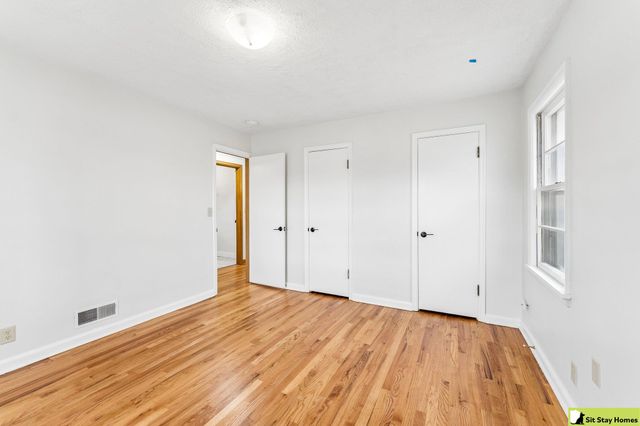 5025 Wirt Street, Omaha, NE 68104