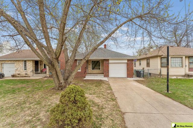 5025 Wirt Street, Omaha, NE 68104