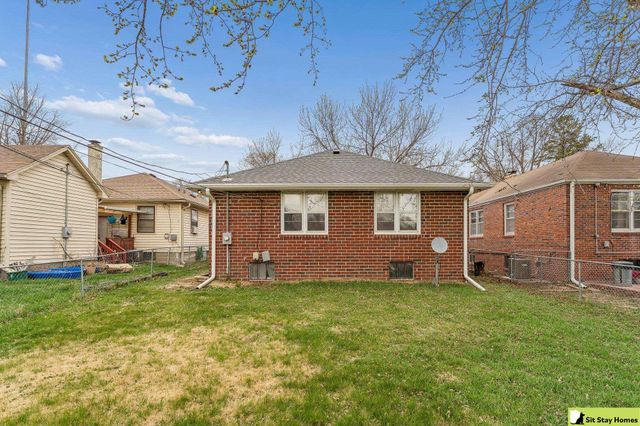 5025 Wirt Street, Omaha, NE 68104