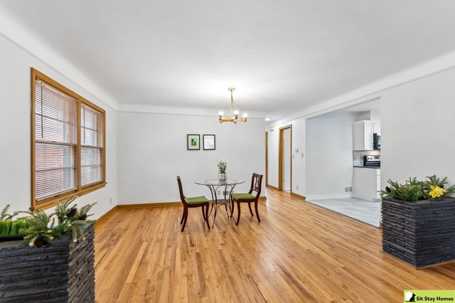 5025 Wirt Street, Omaha, NE 68104