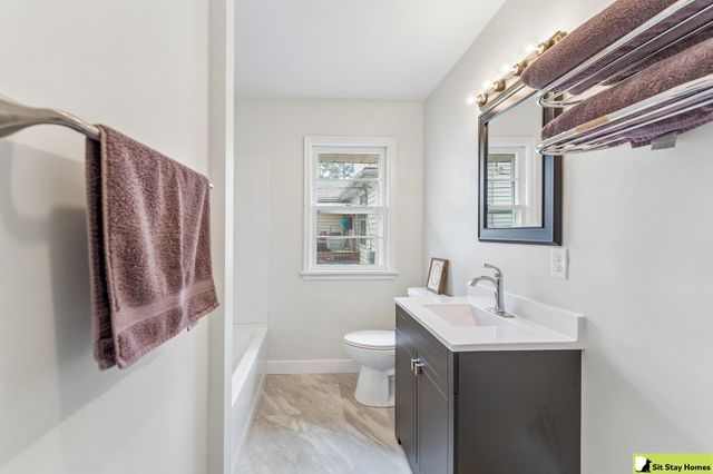 5025 Wirt Street, Omaha, NE 68104