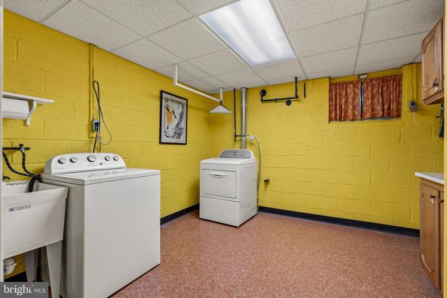 11504 PARKEDGE DR, North Bethesda, MD 20852