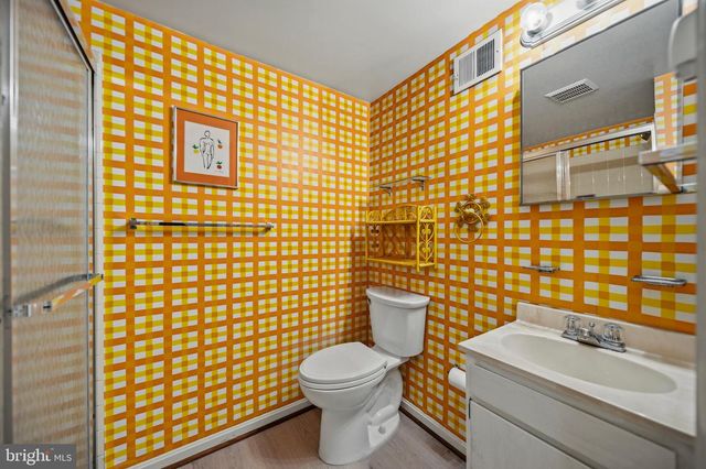 11504 PARKEDGE DR, North Bethesda, MD 20852