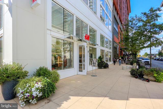 11504 PARKEDGE DR, North Bethesda, MD 20852