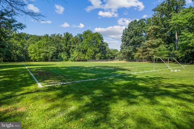 11504 PARKEDGE DR, North Bethesda, MD 20852