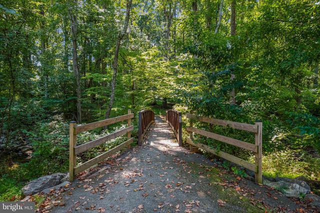 11504 PARKEDGE DR, North Bethesda, MD 20852