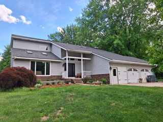 65505 M-43, Bangor Twp, MI 49013