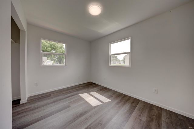 1419 Waggoner Avenue, Evansville, IN 47714
