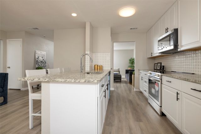 1115 Redbud Court, Arlington, TX 76012