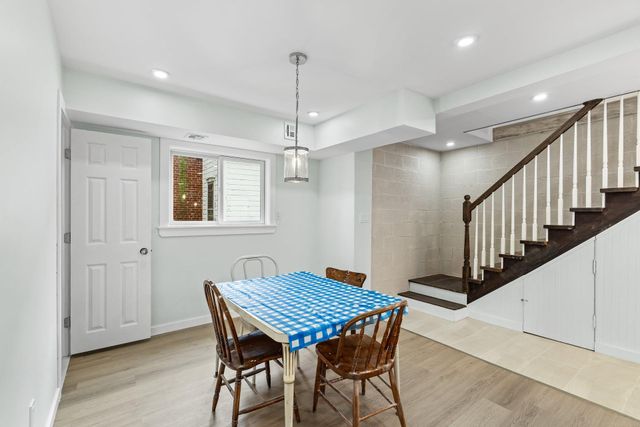 9963 JONESTOWN RD, Grantville, PA 17028