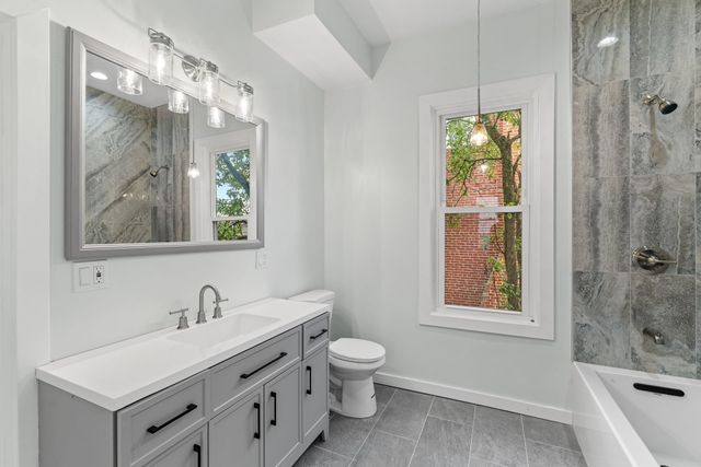 9963 JONESTOWN RD, Grantville, PA 17028