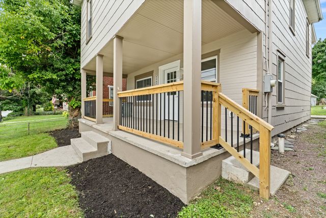 9963 JONESTOWN RD, Grantville, PA 17028
