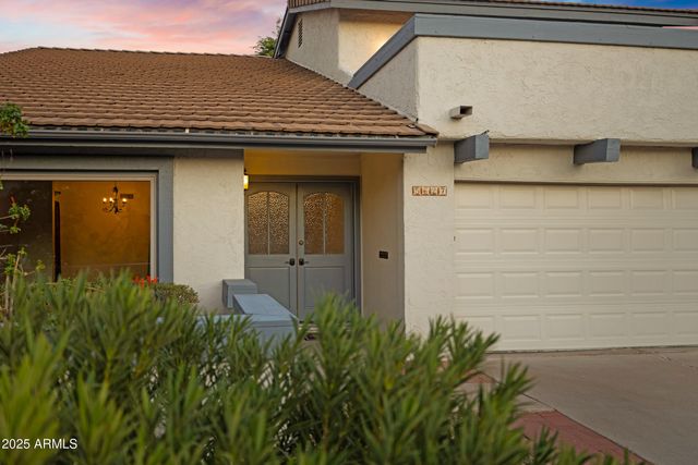 5627 S CROWS NEST Road, Tempe, AZ 85283