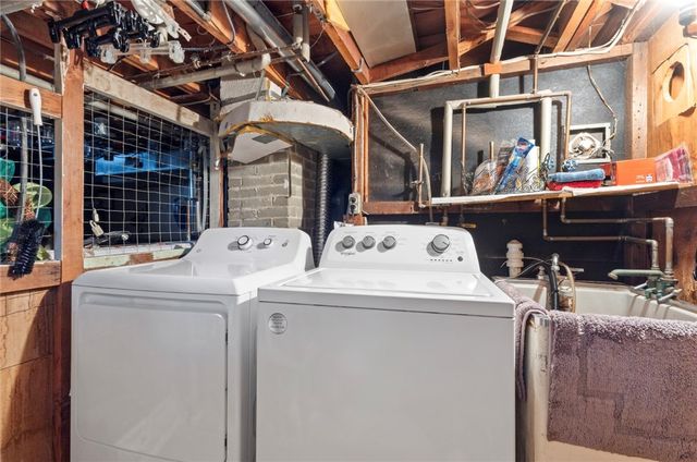 36 Dean Street, Pawtucket, RI 02861