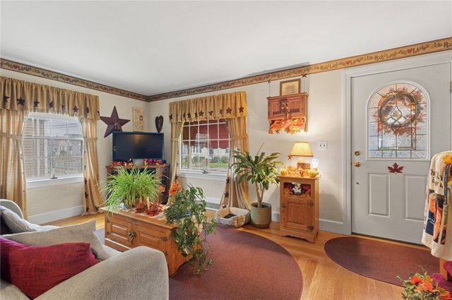 36 Dean Street, Pawtucket, RI 02861