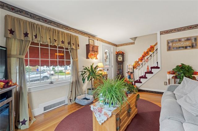 36 Dean Street, Pawtucket, RI 02861