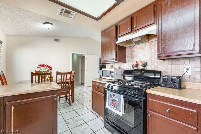 4045 La Brea Court, Las Vegas, NV 89110