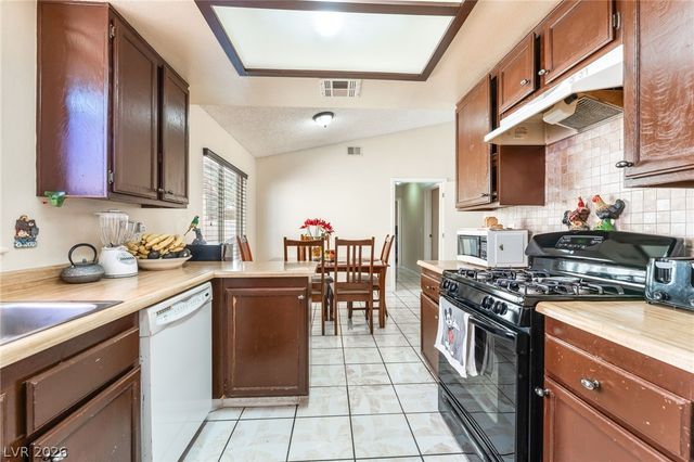 4045 La Brea Court, Las Vegas, NV 89110