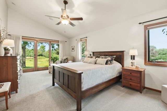 37015 Lower Lake ROAD, Oconomowoc, WI 53066