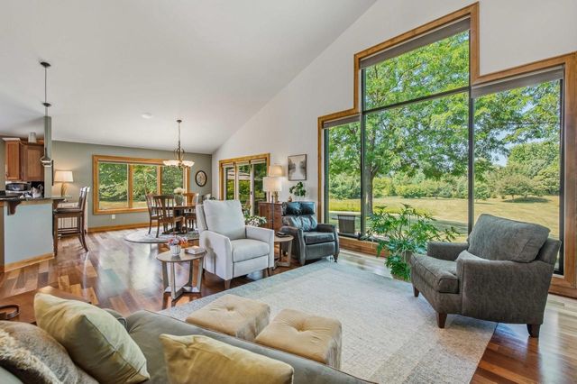 37015 Lower Lake ROAD, Oconomowoc, WI 53066