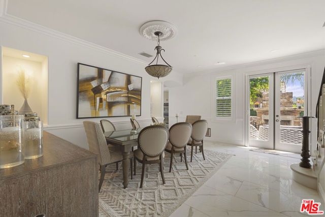 21615 Medina Estates Drive, Woodland Hills (los Angeles), CA 91364