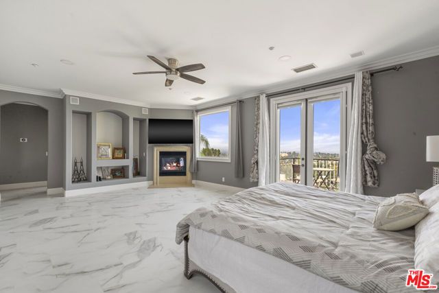 21615 Medina Estates Drive, Woodland Hills (los Angeles), CA 91364