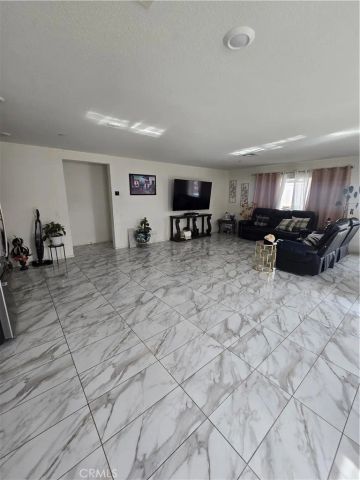 29032 Aubrey Cir, Winchester, CA 92596