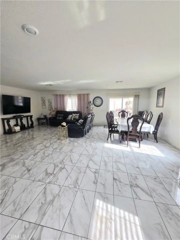29032 Aubrey Cir, Winchester, CA 92596