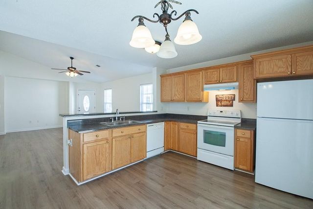511 Circle Drive, Calhoun, GA 30701