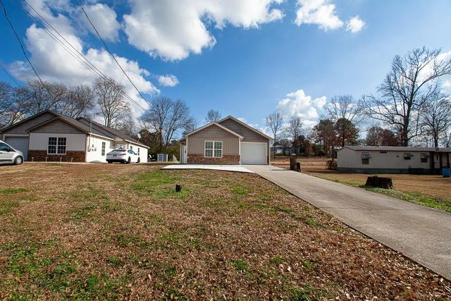 511 Circle Drive, Calhoun, GA 30701