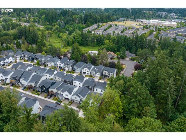 11678 Nw KEARNEY St, Portland, OR 97229