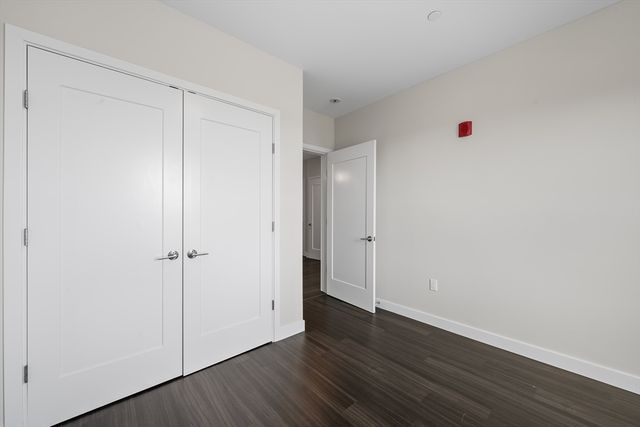 999 Hancock St 502, Quincy, MA 02169