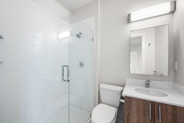 999 Hancock St 502, Quincy, MA 02169