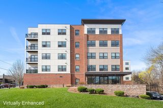 999 Hancock St 502, Quincy, MA 02169