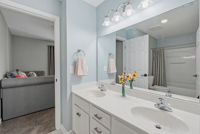 8820 Caswick Ct, Nolensville, TN 37135