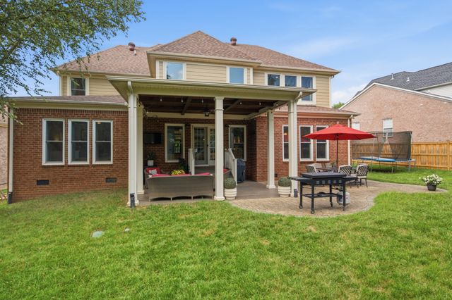 8820 Caswick Ct, Nolensville, TN 37135