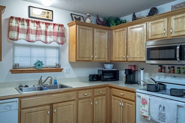 SW Blue Branch Drive, Grain Valley, MO 64029