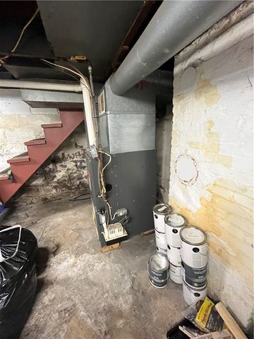 924 Locust Avenue, Monessen, PA 15062