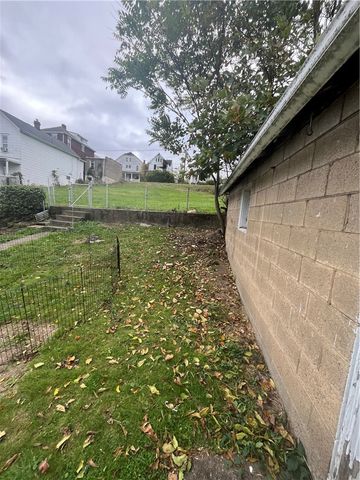 924 Locust Avenue, Monessen, PA 15062