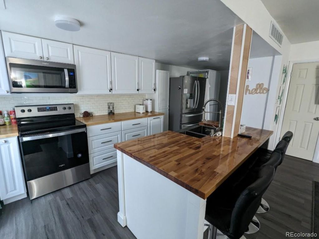 7998 Chase Circle 2, Arvada, CO 80003