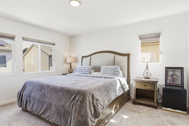 440 Half Dome Dr, Manteca, CA 95337