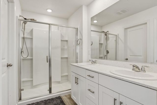 440 Half Dome Dr, Manteca, CA 95337