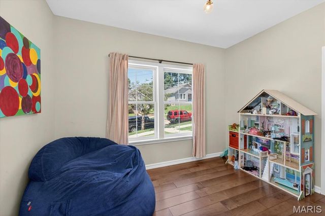 7730 Weaver Avenue, Maplewood, MO 63143