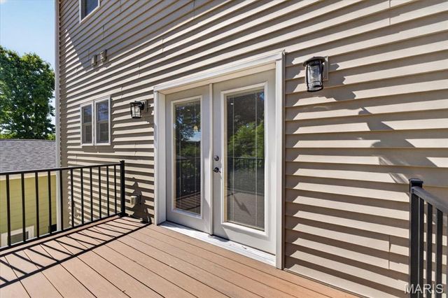 7730 Weaver Avenue, Maplewood, MO 63143